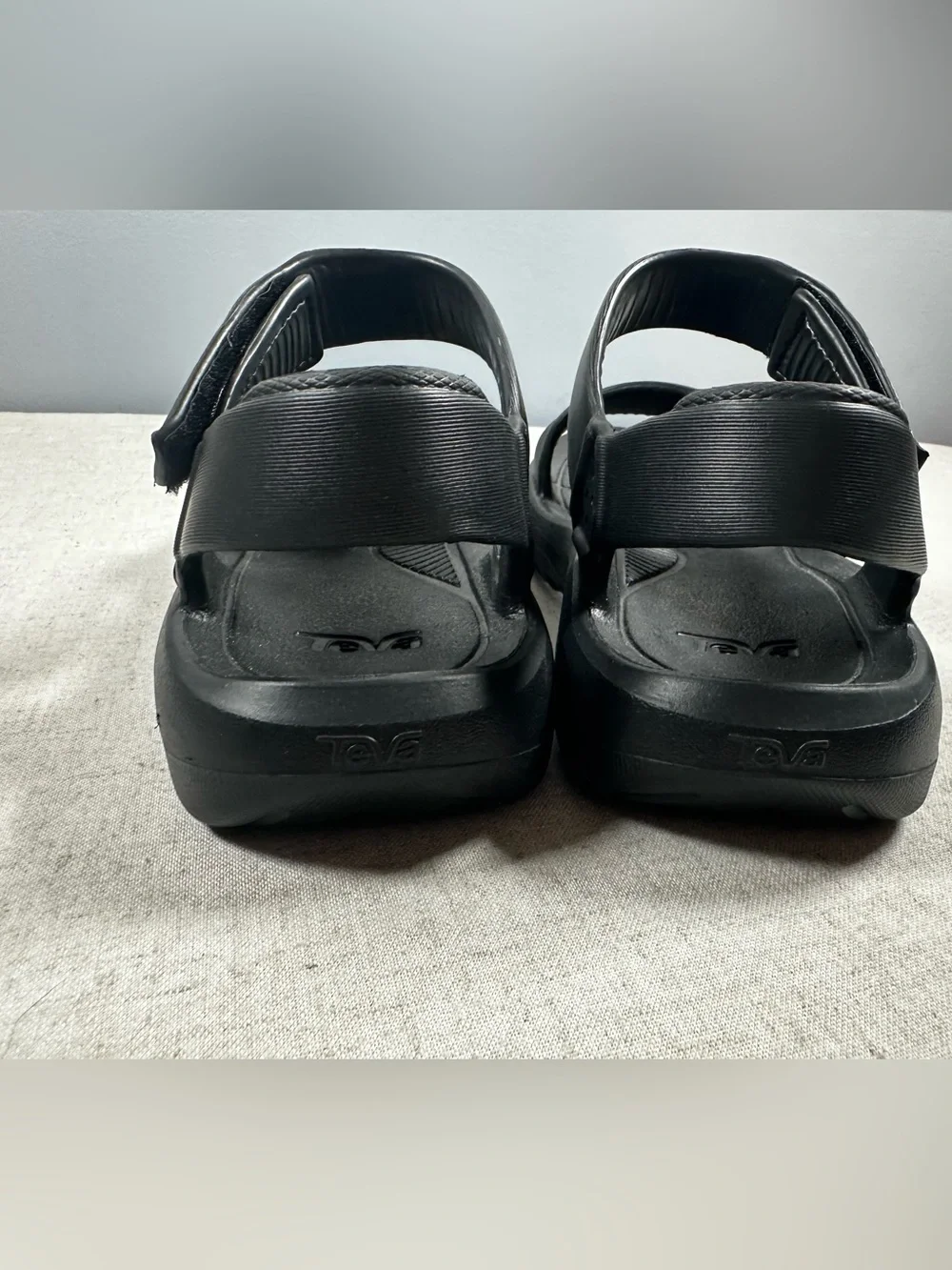 Teva Hurricane Drift Sandal Size 9 Men’s/11 Women’s